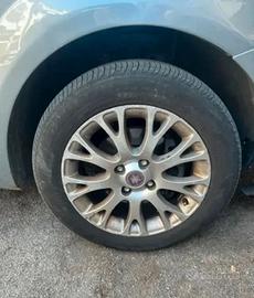cerchi e ruote fiat punto 