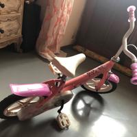 Bici bambina piccola