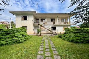 VILLA SINGOLA A FARRA DI SOLIGO