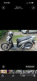 Sh mode 125 del 2025 plastiche davanti dannegiate