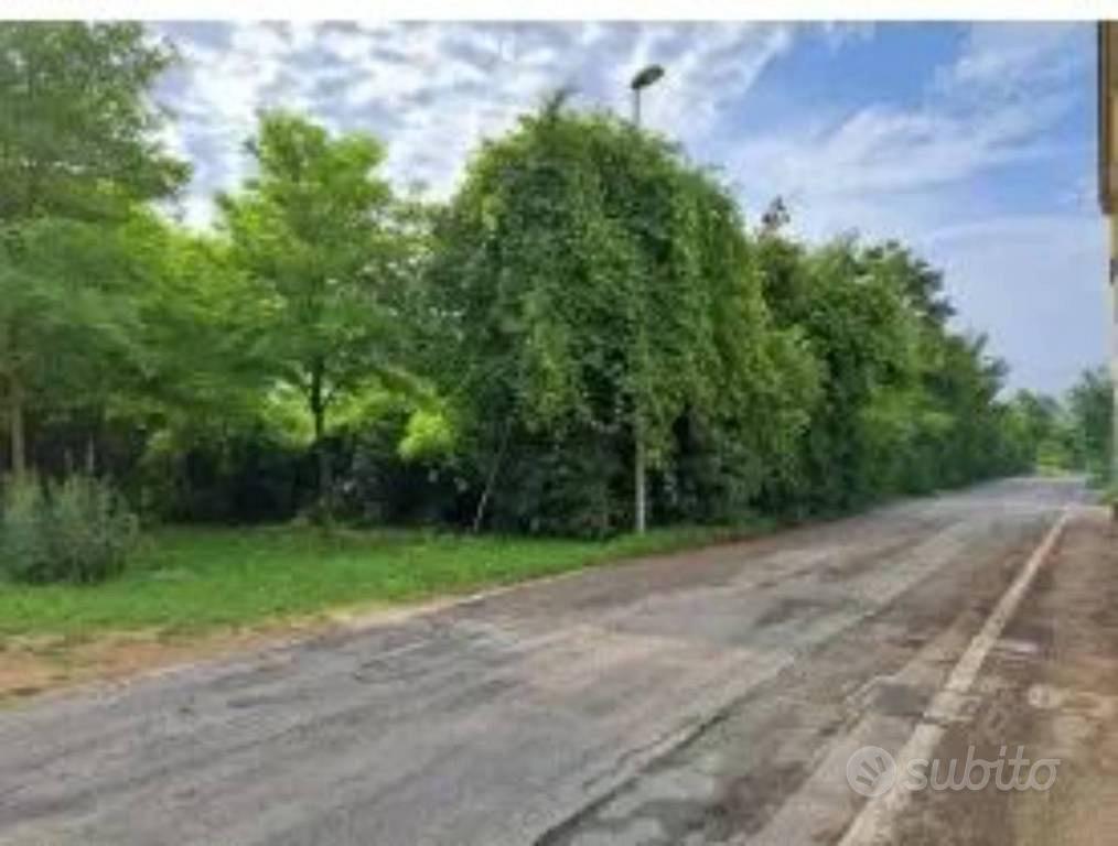 Immobile in asta di 14330 m² a Pordenone - Vista 2