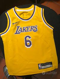Completo basket bambino Lakers LeBron James - Tutto per i bambini In  vendita a Varese