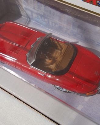 Jaguar Type E mk 1 Cabriolet 1968 in scala 1/43