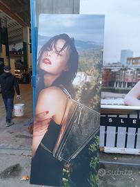 3 gigantografie in forex 20 euro l'una