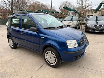 Fiat Panda 1.2 tagliandata BENZINA/METANO