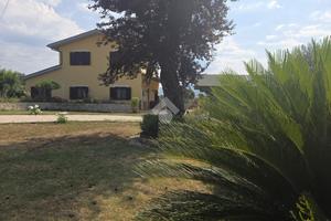 VILLA SINGOLA A VELLETRI