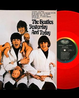 BEATLES LP Yesterday And Today raro lo colorato