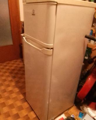 frigorifero 220 l 