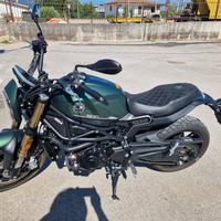 Moto Benelli Leoncino 800