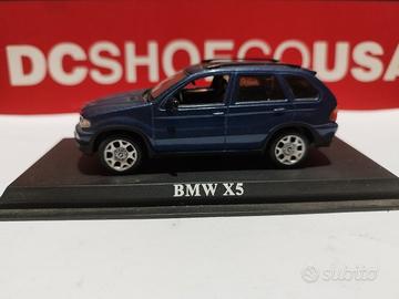 Modellino di BMW X5 in scala 1/43