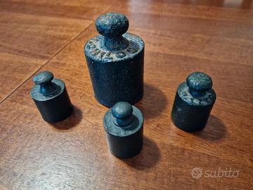 Pesi metrici vintage per bilancia