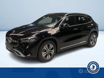 Mercedes-Benz GLA 200d Automatic 4Matic Advan...