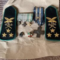 Lotto medaglie italiane e fasciste