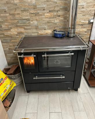 Cucina a legna