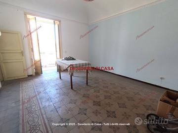 Appartamento, Santo Stefano di Camastra.