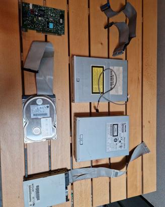 Lotto Hardware PC Vintage IDE / Floppy / Component