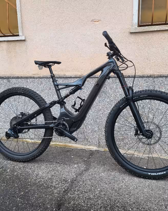 SPECIALIZED TURBO LEVO FSR CARBON  E BIKE 