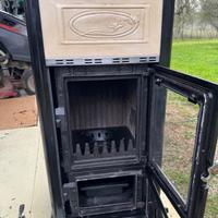 🔥 Stufa a legna LA NORDICA Dorella L8 – Rivestime