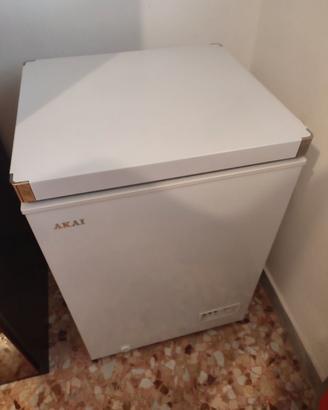 Congelatore  pozzetto Akai