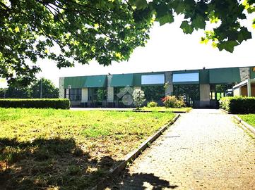 NEGOZIO A MONCALIERI