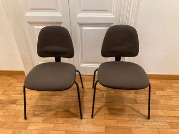 N. 2 Sedie in tessuto marrone telaio metallo nero