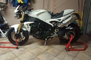 Triumph speed triple 1050 2009