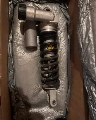 Mono e forcelle originali Yamaha Tenere 700