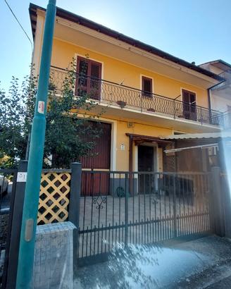 Casa indipendente cielo-terra