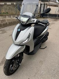piaggio Beverly 400