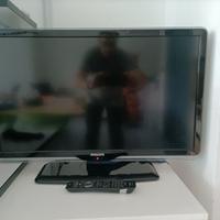 Televisore Philips LCD ambilight 32 pollici