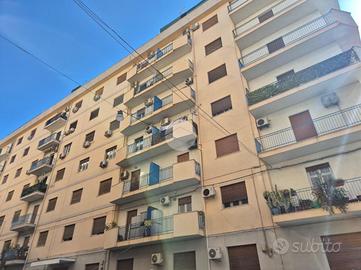 2 LOCALI A PALERMO