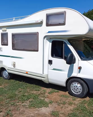 CAMPER MCLOUIS GLEN 560