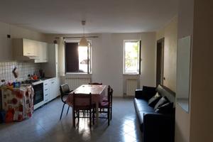 Si affitta 1 camera singola di 4