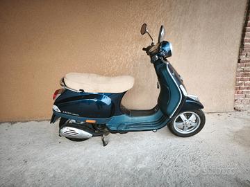 Piaggio Vespa 50 LX 4 TEMPI 4V