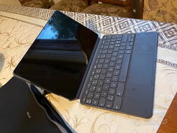 Tablet Chromebook Lenovo OS. Il tablet è in ottime