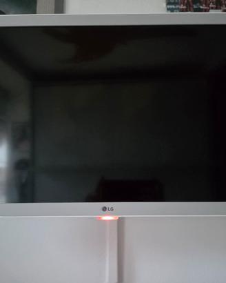 TV LG BIANCA 24" 