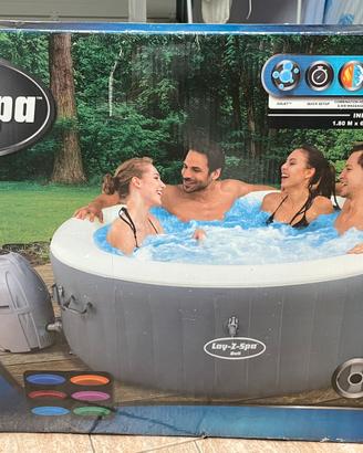 Piscina idromassaggio gonfiabile
