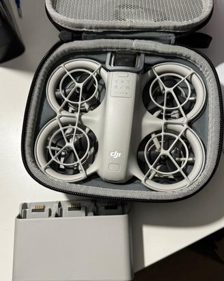 DJI Neo come nuovo con accessori e care refres
