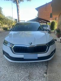 Skoda Octavia Wagon Combi executive 1.5