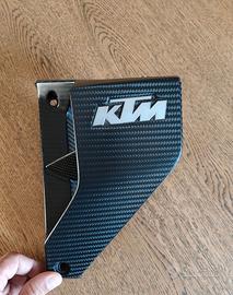 Aletta destra carbonio KTM 1390 super Duke