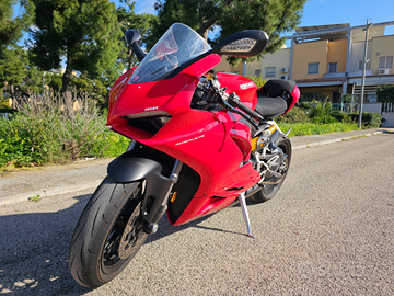 Ducati Panigale V2