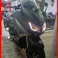 Yamaha t max 530 garanzia / finanziabile /permute