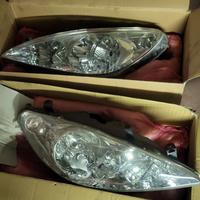Peugeot 307 2008  fanali anteriori