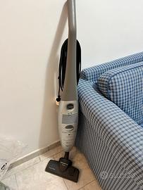 Scopa elettrica rowenta 1500w con filo e sacchetto