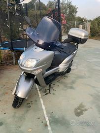 Yamaha XC 300 VERSITY