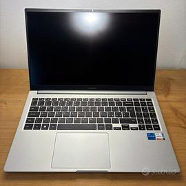 Samsung galaxy book 15.6 i5