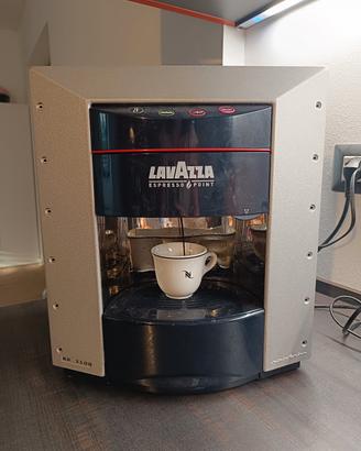 macchina caffè Lavazza Pininfarina espresso point 