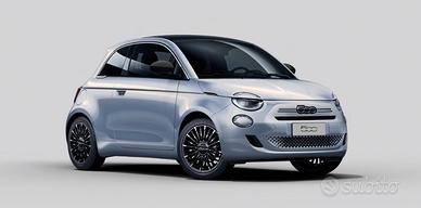 Fiat 500 Berlina Hybrid Pop NUOVA DA IMMATRICOLARE
