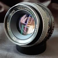 Yashica Yashinon DS-M 50mm f1.7 attacco M42