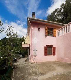 VILLA SINGOLA A CERIANA
